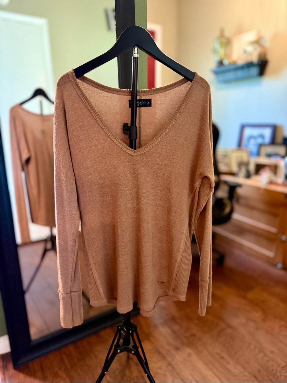 Abercrombie & Fitch Brown Khaki Tan V-Neck Soft AF Knit Sweater